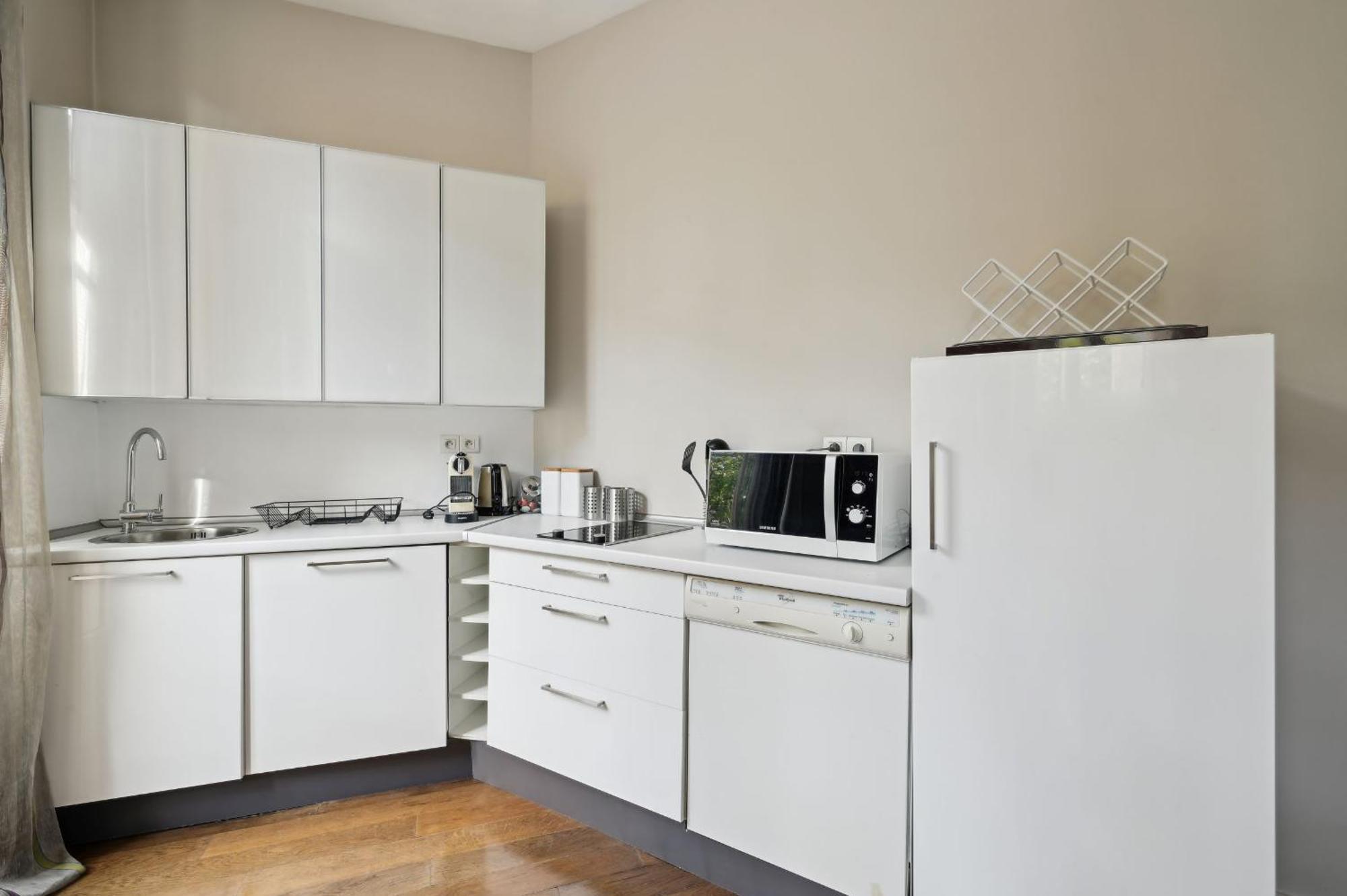 Champs-Elysees & Arc De Triomphe - Cityapartmentstay París Exterior foto